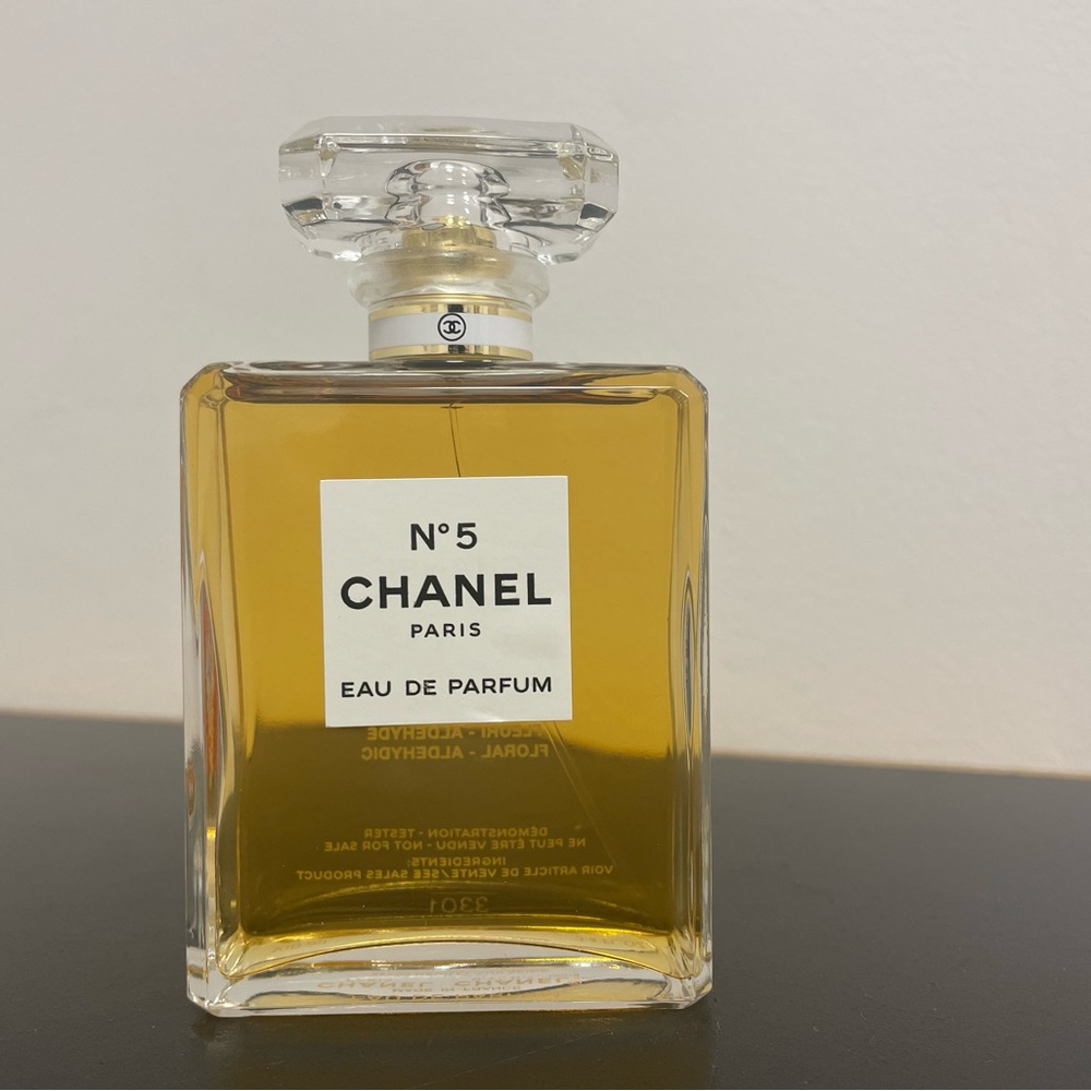 CHANEL PARIS No5 (Eau De Parfum)